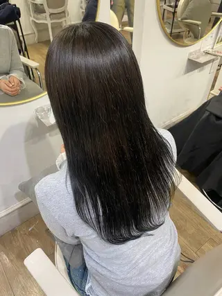 ロング カラー mio♡ベージュ特化 🎀透明感カラーのヘアスタイル