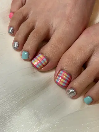 ネイル PEACE minariのネイルデザイン