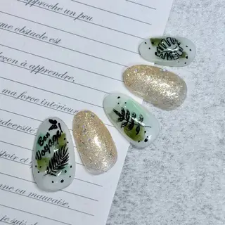 ネイル 一人ひとりに寄り添う 施術🌈IRiS🪽のネイルデザイン