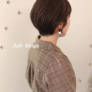 ショート カラー 市川 千夏のヘアスタイル