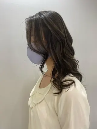 ロング カラー レイヤーカット 赤み消し　店長/大和のヘアスタイル
