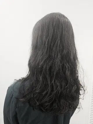 パーマ セミロング あいだ🐼ミニモ 8月限定クーポン配信のヘアスタイル