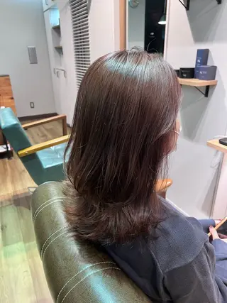 ロング カラー ツキダテ ユイのヘアスタイル
