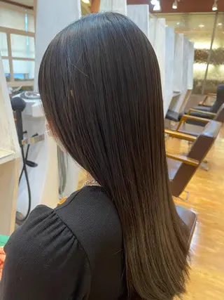 ロング 梶谷 和希のヘアスタイル