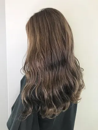 ロング カラー theF___ yukoのヘアスタイル