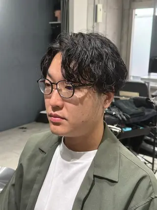 メンズ 布施メンズ特化美容師 秋山 涼のヘアスタイル