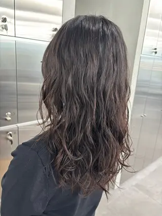 ロング 佐藤 莉子のヘアスタイル
