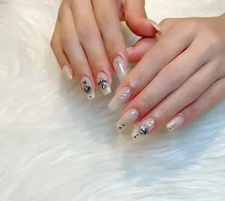 ネイル Lino+ ネイル&よもぎ蒸しのネイルデザイン