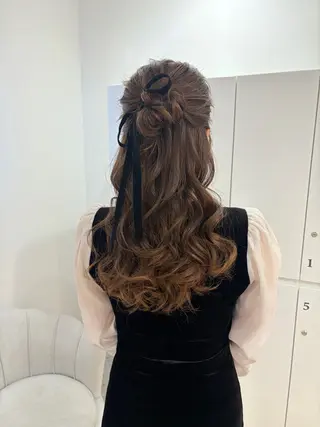 セミロング ヘアアレンジ ヘアセット/レイヤー 赤み消し/はるかのヘアスタイル