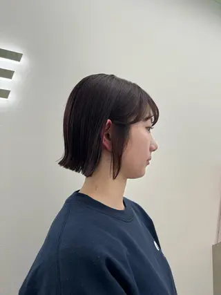 ショート カラー ヘアアレンジ 縮毛矯正🤍 ボブ/ HIKARIのヘアスタイル