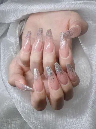ネイル Lee Nailsのネイルデザイン