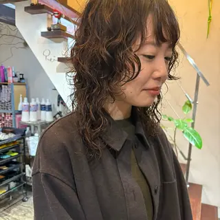 ミディアム パーマ 大石 朱純のヘアスタイル