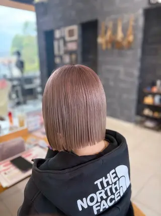 ミディアム カラー 🩵さき🤍 可愛いを叶える美容師のヘアスタイル