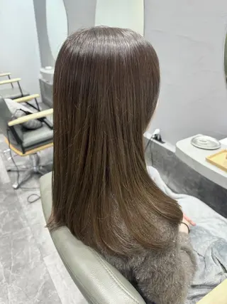 カラー 吉田 空 (POANA.)のヘアスタイル