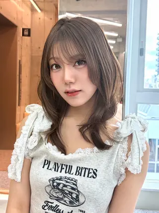 セミロング 大宮🤍縮毛矯正 レイヤー🪽なるのヘアスタイル