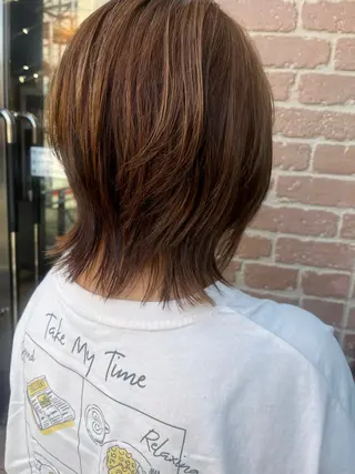 ミディアム カラー 久木原 ゆりのヘアスタイル