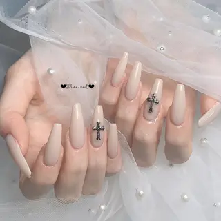 ネイル サイナネイル🎀 長さ出し専門店のネイルデザイン