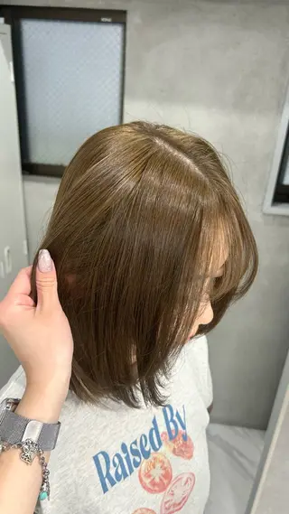 カラー ❤︎REIKA❤︎ ブリーチなしWカラーのヘアスタイル