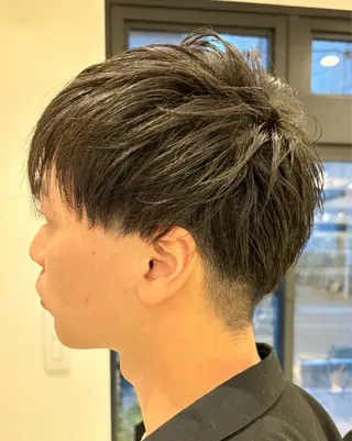 ショート メンズ イシカワ ユウタのヘアスタイル