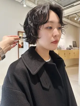 ショート パーマ MISA レイヤーカットのヘアスタイル