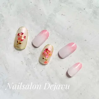 ネイル Nail salon Dejavu 🌿のネイルデザイン