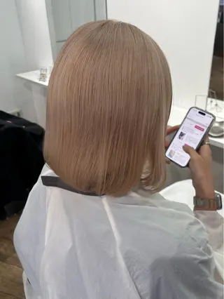 ミディアム ブリーチ透明感カラー 🍀mizuki🍀のヘアスタイル