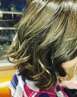 ショート カラー spa hair ark 富井直美のヘアスタイル