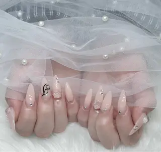 ネイル Mimi Nail_Royalのネイルデザイン