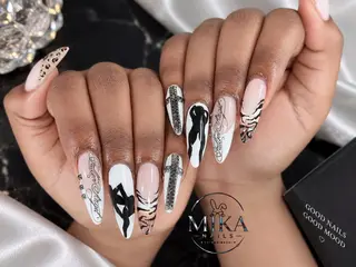 ネイル Mika Nails 心斎橋のネイルデザイン