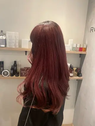 ロング ROCCO アイナ/ レイヤー透明感カラーのヘアスタイル