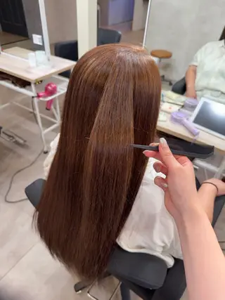 ロング 上田 愛菜のヘアスタイル
