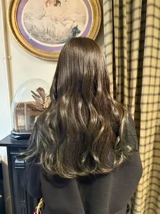 ロング カラー カットモデル🎀 ハイトーン/YUIのヘアスタイル