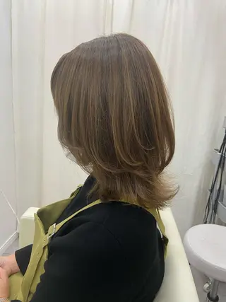 ミディアム カラー ヘアアレンジ Trip大名 AZUのヘアスタイル