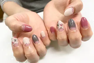 ネイル 吉田 (ネイリスト)のネイルデザイン