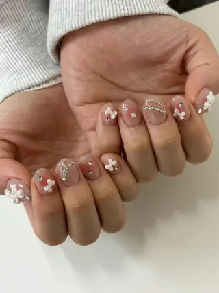 ネイル 【UNE.】 長さだしフィルインのネイルデザイン