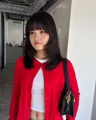 ミディアム 🧣misaki 🧣のヘアスタイル