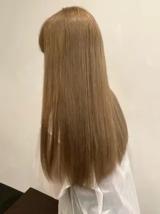 ロング カラー やました もえかのヘアスタイル