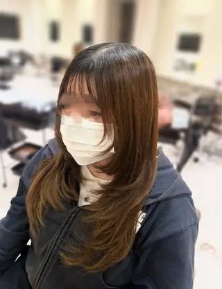セミロング 西村 華凜のヘアスタイル