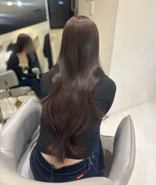 ロング カラー 大西 愛梨のヘアスタイル