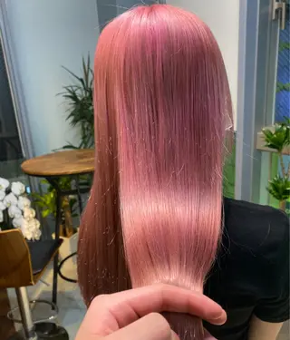 ロング カラー 横尾 歩のヘアスタイル