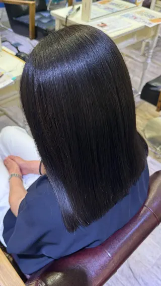ロング カラー 小暮 涼華のヘアスタイル