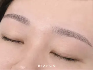アイブロウ Bianca Yamashitaのマツエク・マツパデザイン