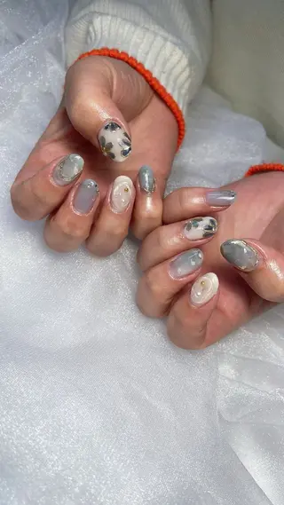 ネイル Ortus (ｵﾙﾄｩｽ)のネイルデザイン