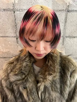 ショート カラー 圧倒的デザイン力 店長🎨RENAのヘアスタイル