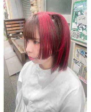 ショート カラー TSUNO🦖 派手髪/オタク美容師のヘアスタイル