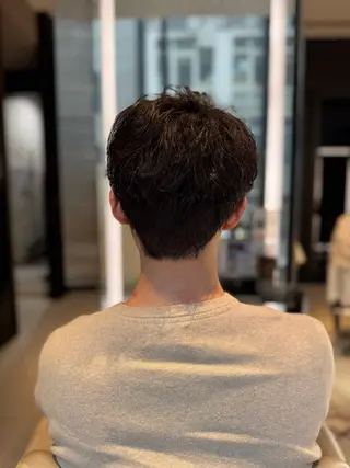 ショート パーマ メンズ 🤍たむら みなみ 銀座🤍のヘアスタイル
