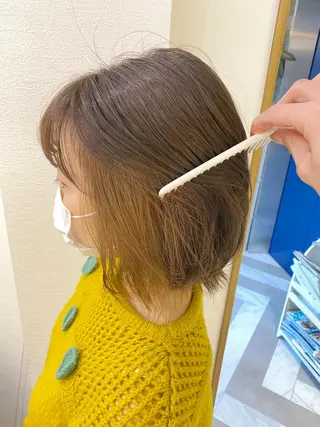ショート レイヤーカット /透明感カラー西田のヘアスタイル