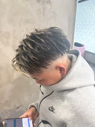 ショート メンズ 高久 翔大のヘアスタイル
