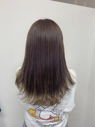 ミディアム カラー ヘアアレンジ Sol plusのヘアスタイル