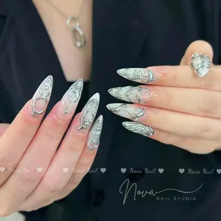 ネイル RIAN.NOVA OSAKAのネイルデザイン